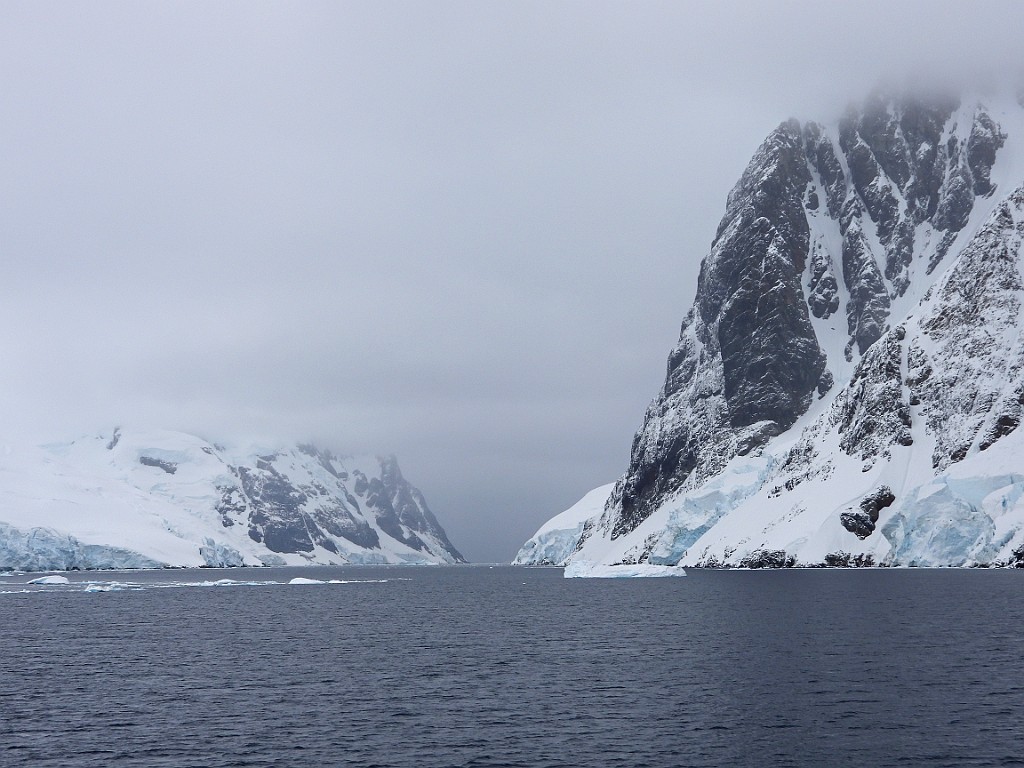 Port Charcot [01055] 21-mrt-2023 (Port Charcot, Antarctica).jpg - Port Charcot