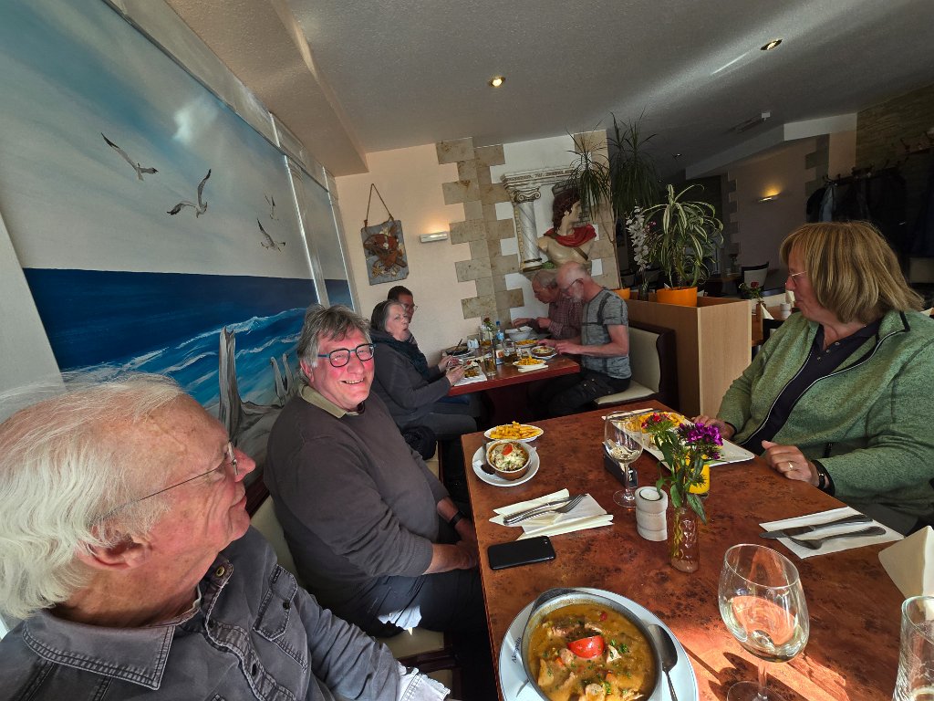 Diner [Dui-10130] 22-mei-2025 (Rathenow).jpg - Diner