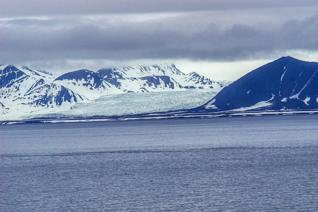 Gletsjer [0459] 15-jun-2017 (Spitsbergen, Longyearbyen).jpg - Gletsjer